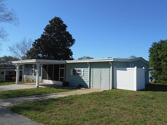 3rd image of 6025 Torrey Pines Dr