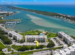 200 Intracoastal Pl APT 105, Tequesta, FL 33469