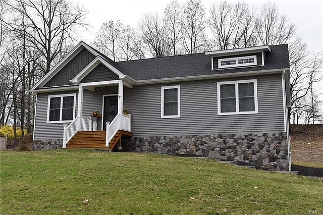 1st image of 2 McNamara Dr