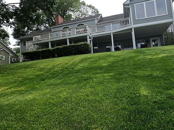 4th image of 110 Windward Dr