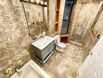 Rented by MOTION New York