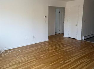 206 Riverview Pl APT 4, Cliffside Park, NJ 07010