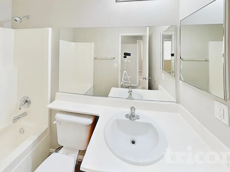 5616 Deer Run Ct — Photo 15