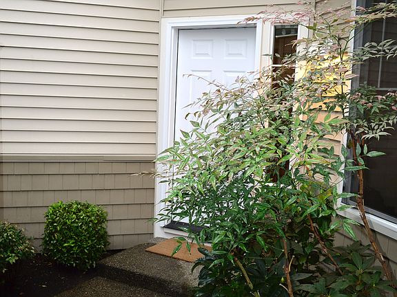 2nd image of 12709 64th Ave E