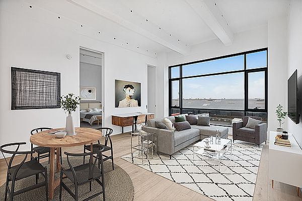 1st image of 160 Imlay St #3E3