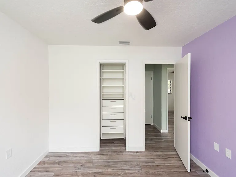 347 S Lakeside Dr — Photo 9