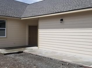 106 S Drummond Ln, Spokane Valley, WA 99016