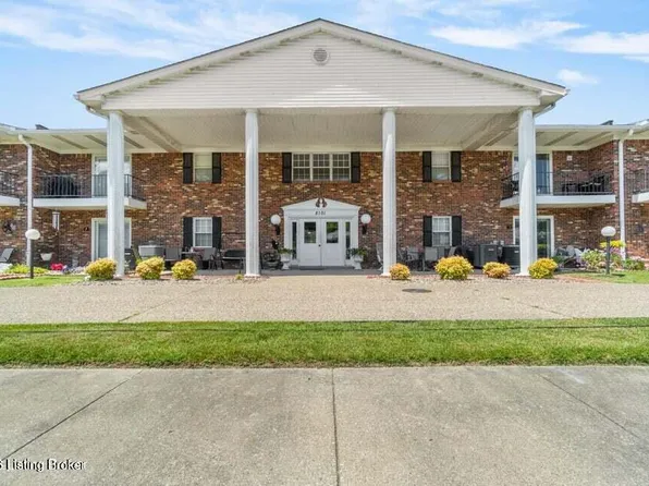 8101 Wendamoor Dr #19-1, Louisville, KY 40228