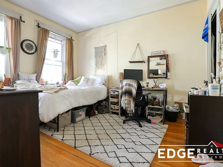 43 Orkney Rd #3 — Photo 10