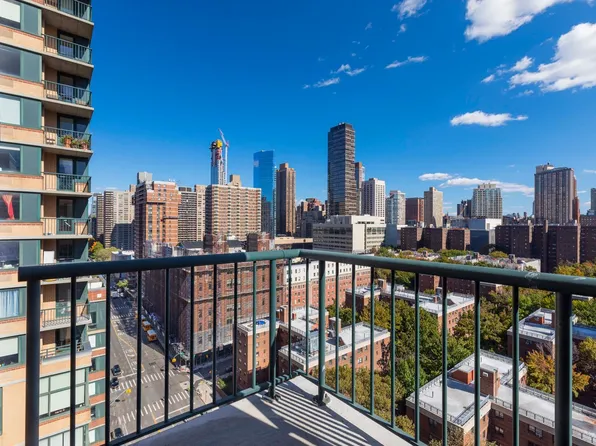 75 West End Avenue image 11 of 34