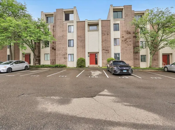 142 Burgundy Hill Lane #142, Middletown, CT 06457