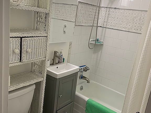 Second bathroom 
