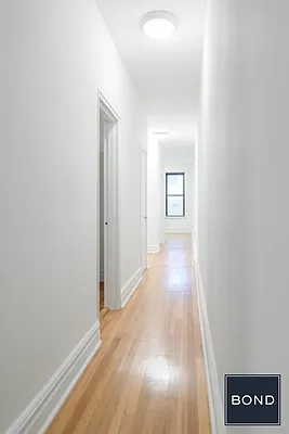 Rented by Bond New York | media 21