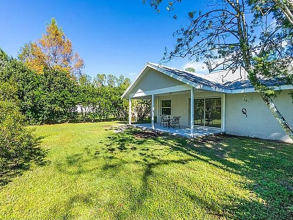 3rd image of 3 Zammer Ct