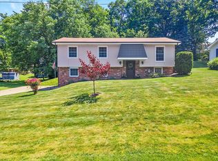 109 Roosevelt Dr, Monaca, PA 15061