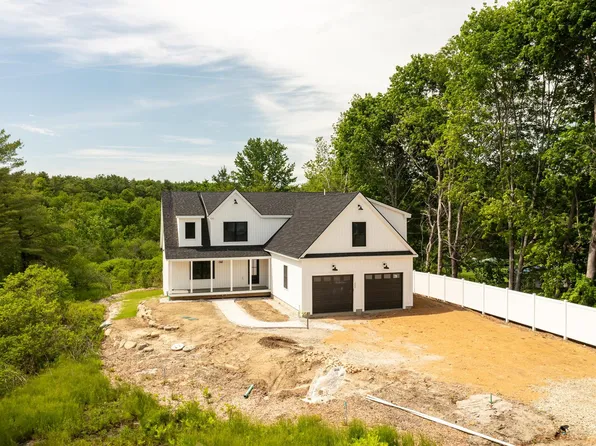 222 River Road, Eliot, ME 03903
