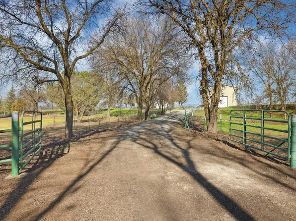 11636 N Shelton Rd, Valley Springs, CA 95252