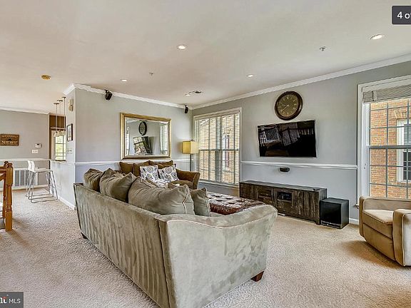 4th image of 1609 Potomac Greens Dr #B
