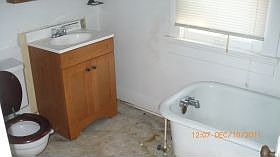 5th image of 1212 Windsor Ave
