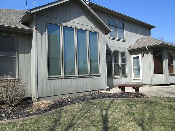 2nd image of 13801 Parkhill St