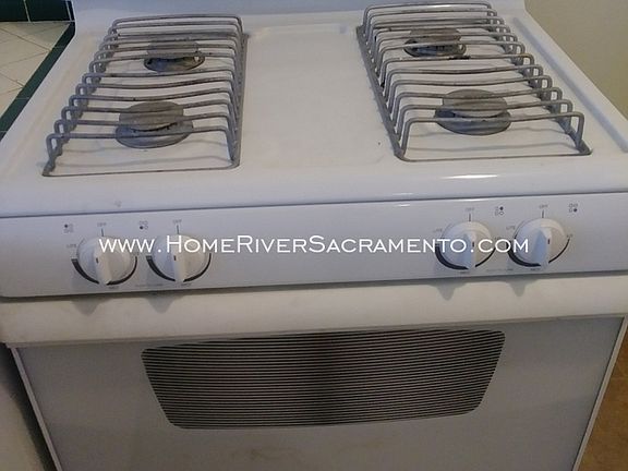2nd image of 1511 Nogales St APT C