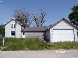 7975 W Toussaint East Rd, Oak Harbor, OH 43449