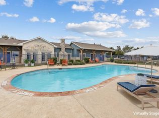 Crescent Village, Elgin, TX 78621