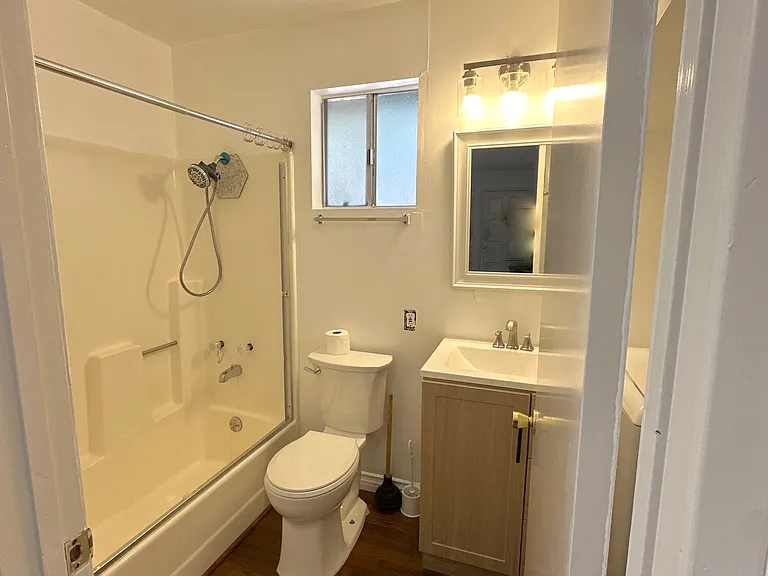 2223 Bernina Dr — Photo 15