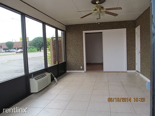 2nd image of 1722 NW Cache Rd Ste A