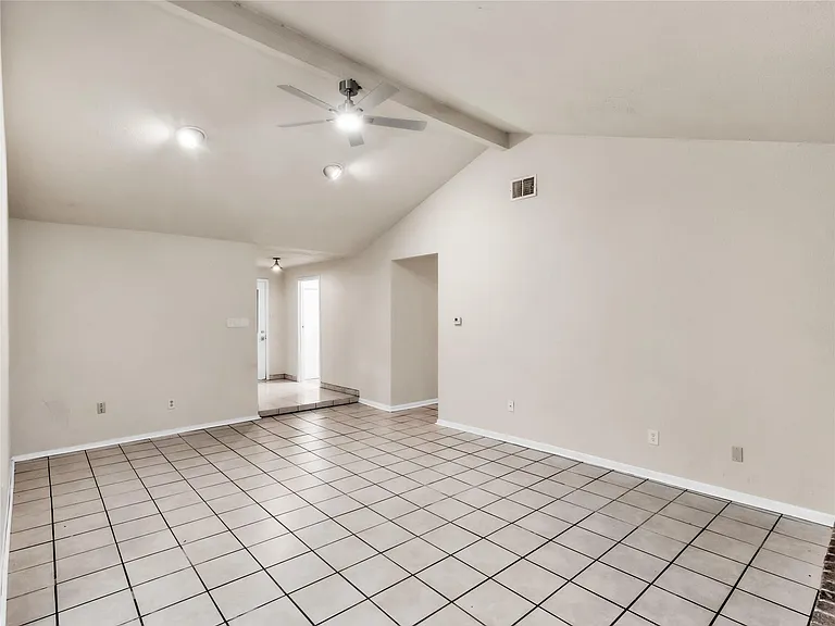 13622 Cherrydown St — Photo 11