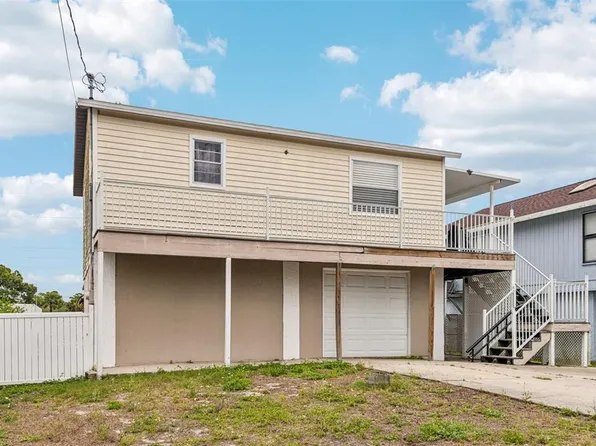 13730 Judy Ave, Hudson, FL 34667