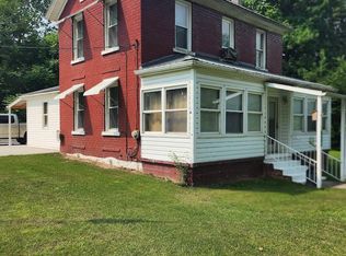 924 Six Mile Run Rd, New Paris, PA 16679