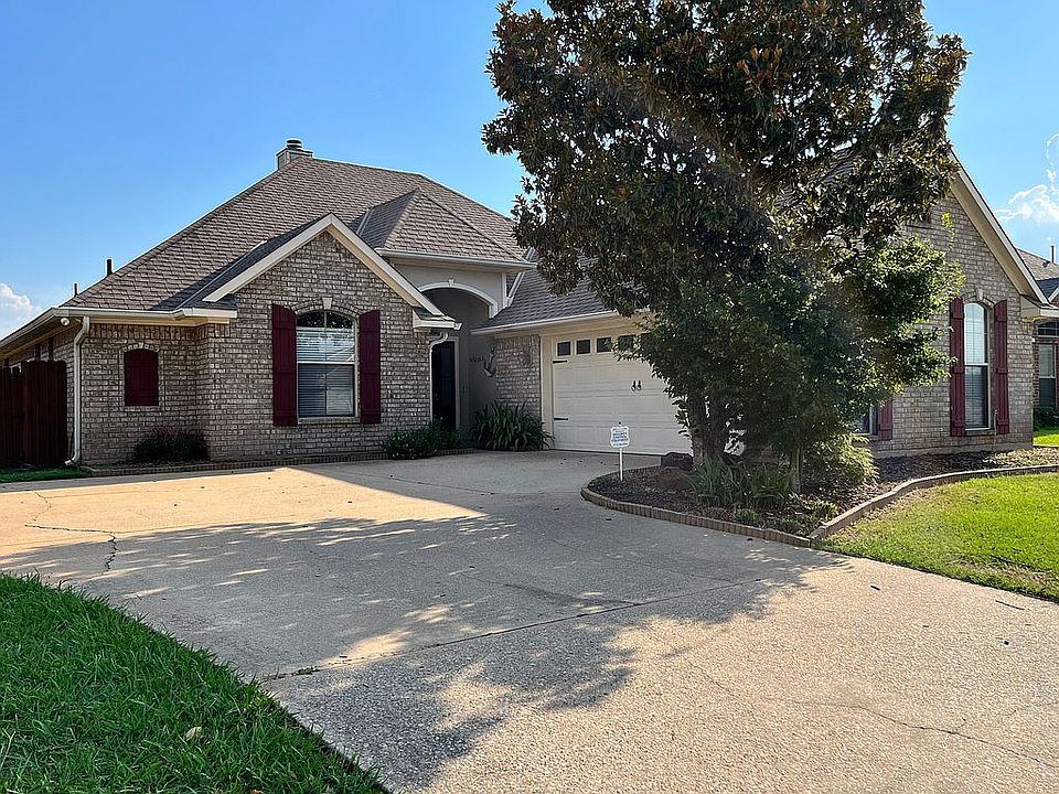 5820 Bluebonnett 
