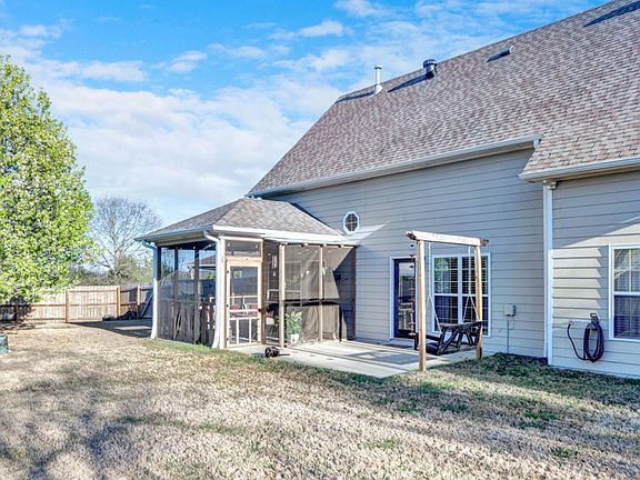 2nd image of 169 Waterford Highlands Trl