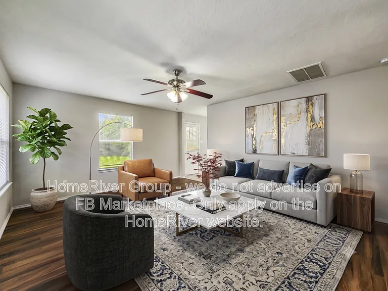 14007 Marners Ct — Photo 2