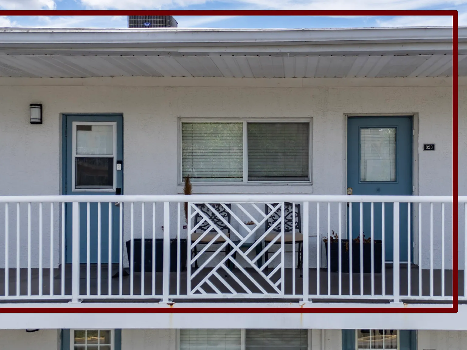 2 bed, 1111 sqft, $2,000 — Photo 2