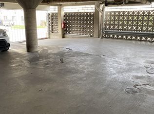 1202 Kanawha Blvd E APT 2C, Charleston, WV 25301