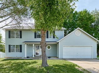 514 Deer Tracks Trl, Saint Peters, MO 63376