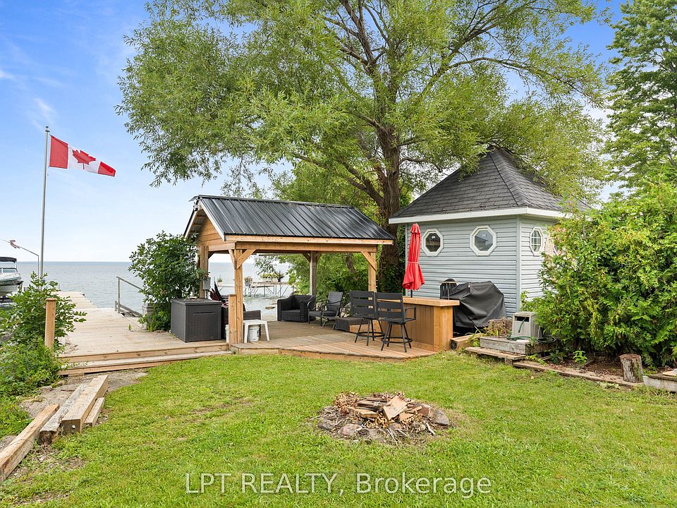 1st image of 427 Lake Dr E