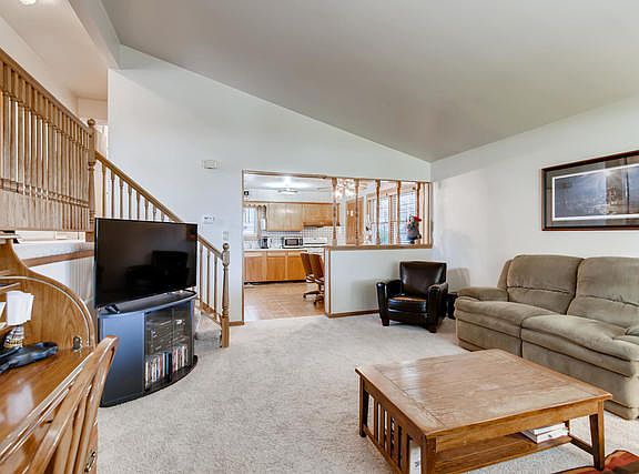 4th image of 1108 W Hillside Dr