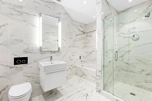 Rented by Compass | media 26