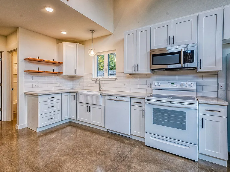 6601 SE 94th Ave #B — Photo 10