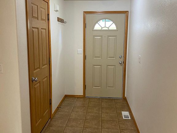 2nd image of 718 Little Ave NE #A