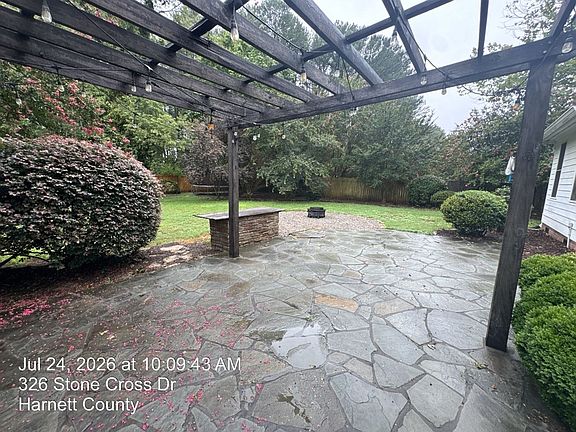 4th image of 326 Stone Cross Dr