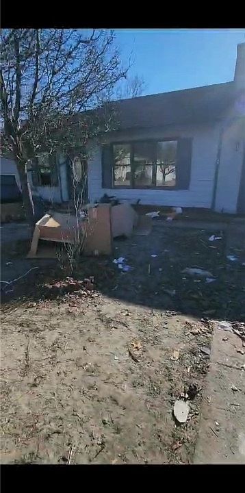 1st image of 3619 Hanover Dr