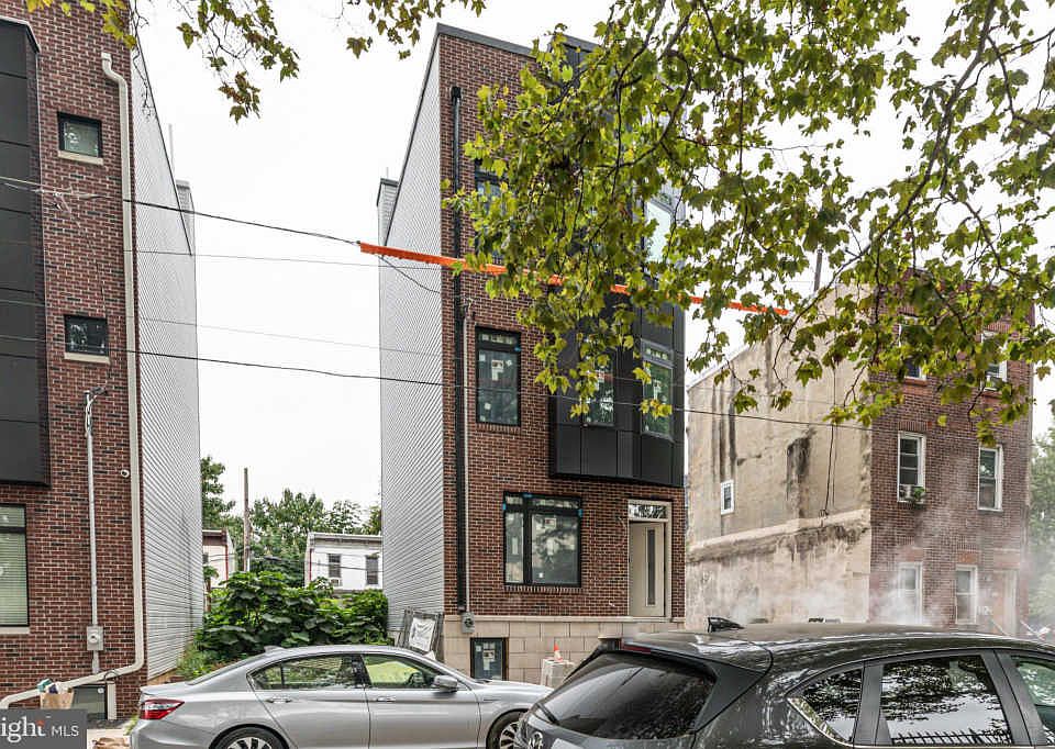 1st image of 1420 N 27th St