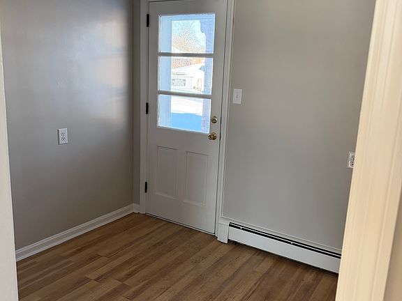 3rd image of 505 E Highland Ave APT 2