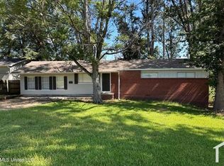 612 Heather Ln, Jackson, MS 39206