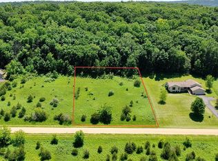 21 Sugarcreek Trl, Galena, IL 61036