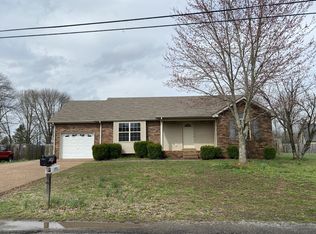7616 S Swift Rd, Goodlettsville, TN 37072